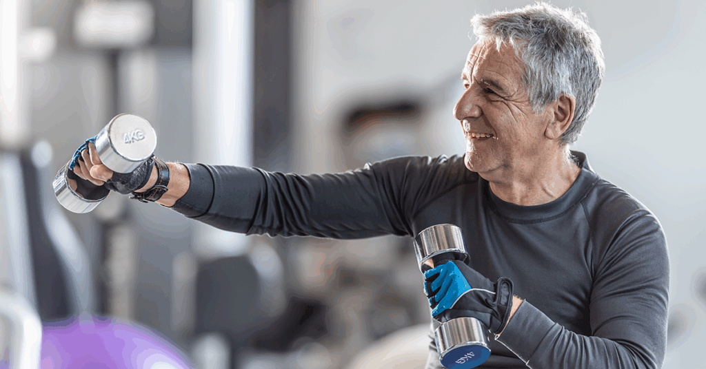 old guy doing execrise