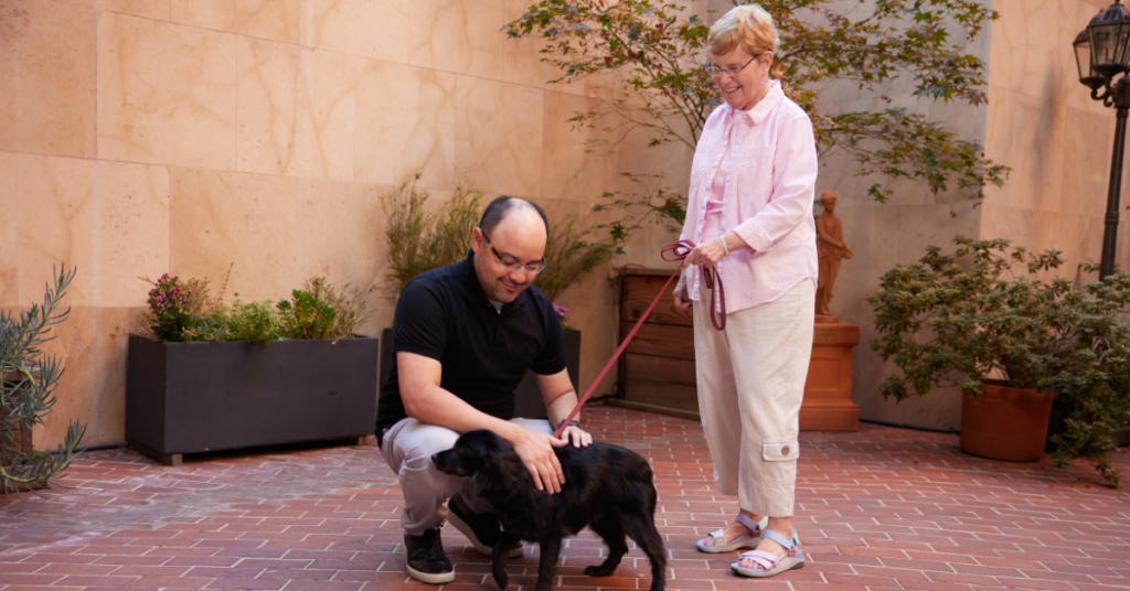 PET FRIENDLY SENIOR LIVNG