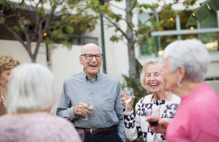 seniors happy in senior homes