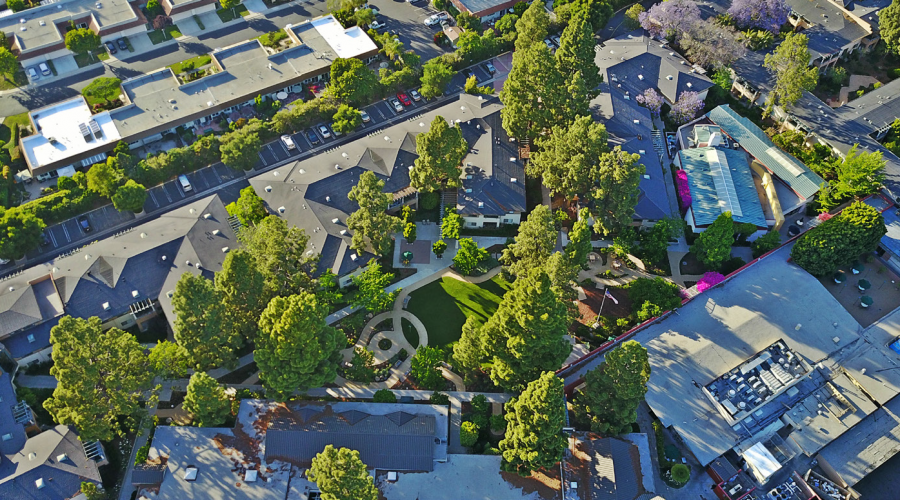 An aerial view of the Vista del Monte community